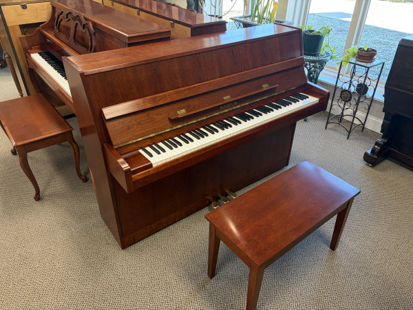 1999 Samick contemporary console piano - Upright - Console Pianos